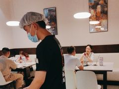 -煲王粤菜餐厅(中侨中心店)