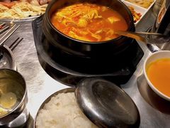 -韩聚屋韩国烤肉餐厅(新北万达店)