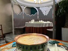 -哈啾嗨·新概念蒙餐(红星新城店)