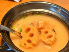 -莲餐厅·湖北菜·潜江小龙虾店(愚园路店)