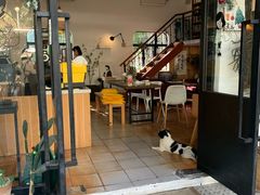 门面-彳亍咖啡·这里(水湾路店)