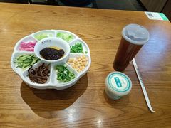老北京炸酱面-尹三豆汁(前门旗舰店)