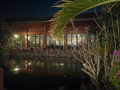 -水底山庄园温泉