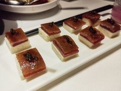 鱼籽酱烤鸭-俏江南-江景昆曲主题餐厅(正大广场店)
