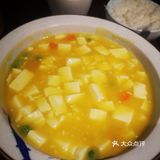 假期来宁春城吃饭的人真是人山人海哦，好不容易找到了一