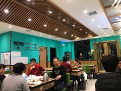 大堂-合合春饼·酱骨·东北菜(潘家园店)