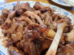 -老天桥酱肉烧饼夹肘子(天桥店)