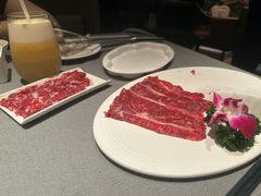 -左庭右院鲜牛肉火锅黑金店(陆家嘴中心店)