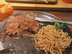 -豪享来牛排(人民店)