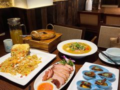 -喜鹊音乐酒馆(西街店)