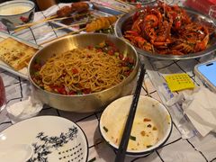 -顶峰夜宴·龙虾烧烤大排档(九江学院店)