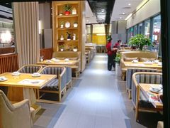 -荷花亭·湖北融合菜(十堰武商MALL店)