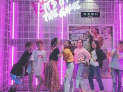 -世代星球·保龄球·镭战真人CS·团建(杨浦店)