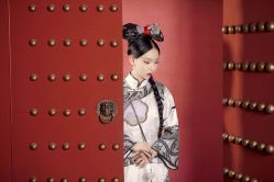 点击看大图 -盘子女人坊古装写真摄影(南京总店)