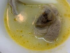 -腩得欢喜·牛腩煲火锅(万庭大厦店)