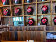 大堂-先启半步颠小酒馆(白麓里店)