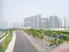 -南京眼步行桥