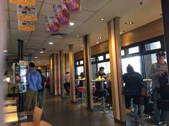 -麦当劳(江湾镇店)