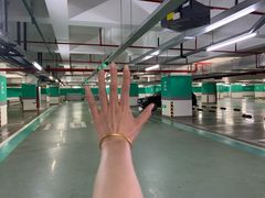 -中庚漫游城停车场