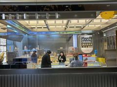 -鲍师傅糕点(青年汇店)