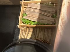 -尚尚仙·酸汤猪手·猪肚鸡火锅(华联万柳购物中心店)