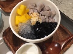 -江边城外烤全鱼(世茂广场店)