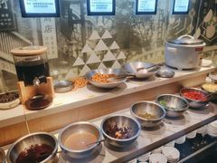 自助调料区-雾都渣渣火锅(南城智汇城店)