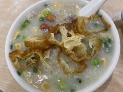 西关艇仔粥-银记肠粉店(市二宫店)