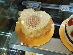 -花花卷卷·鲜食蛋糕(静安久光百货店)