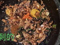 -万里闯关东铁锅炖菜馆(高新旗舰店)