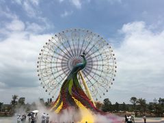 -七彩云南欢乐世界