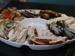 -野菌皇海景野生菌火锅(滨海大道店)