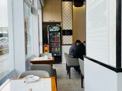 靠窗位-海知道大连海鲜水饺(南山大冲店)