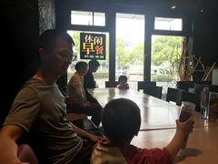 -必胜客(漕宝路店)