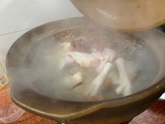 -威邵鸡煲(西华路总店)