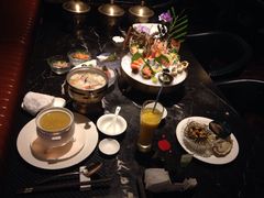 -半岛翡丽海鲜自助餐厅(观风亭店)