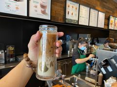 -星巴克(东莞常平富盈广场店)