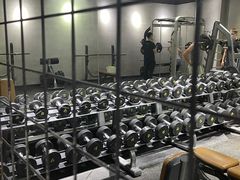 -懒人Club运动健身·运动康复·私教(三迪中心店)