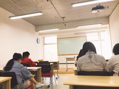 -华兴日语学校(总校)