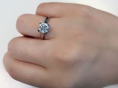 -Harry Winston 海瑞温斯顿
