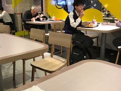 大堂-麦当劳(元朗贸易中心店)