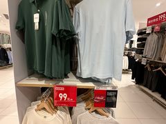 -优衣库(福州五四北泰禾广场店)