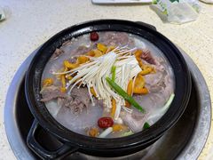 -九寨特色牦牛肉汤锅 羊肉汤锅