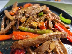 -天天向上素食餐厅(五台山店)