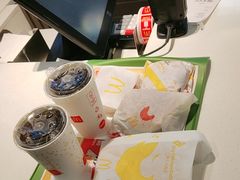 -麦当劳(轻轨曹杨路店)