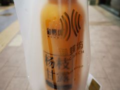 -御蝶坊生日蛋糕KNAC(创业店)