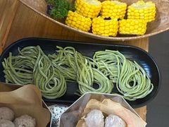 -左庭右院鲜牛肉火锅(浦江欢乐颂店)