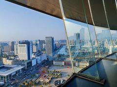 -Hi City·城市之巅