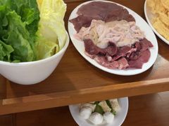 -胡须佬鸡煲四季火锅店(石厦西村直营店)