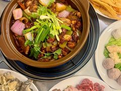 -胡须佬鸡煲四季火锅店(石厦西村直营店)